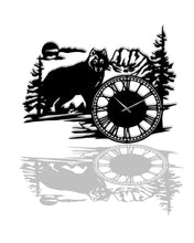 Charger l'image dans la galerie, Horloge décoration d'art métal - loup - Wall art - Made in FRANCE