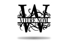 Charger l&#39;image dans la galerie, Monogramme Initiale personnalisée petite taille -Wall art - Made in FRANCE -JURA -
